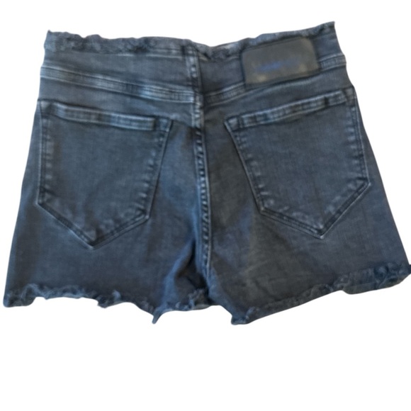 AllSaints Black Denim Midrise Fray Shorts Size 27 - Picture 8 of 8